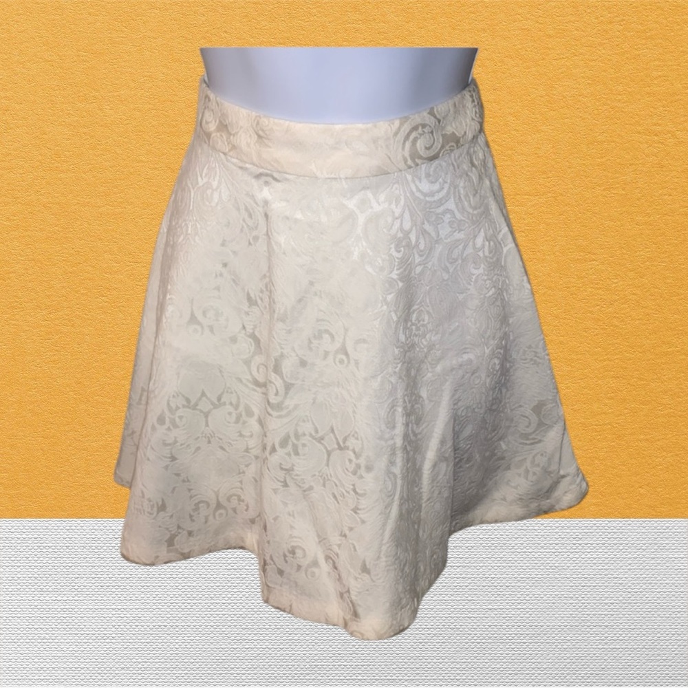 Forever 21 Cream Mini Skater Skirt Resort Wear